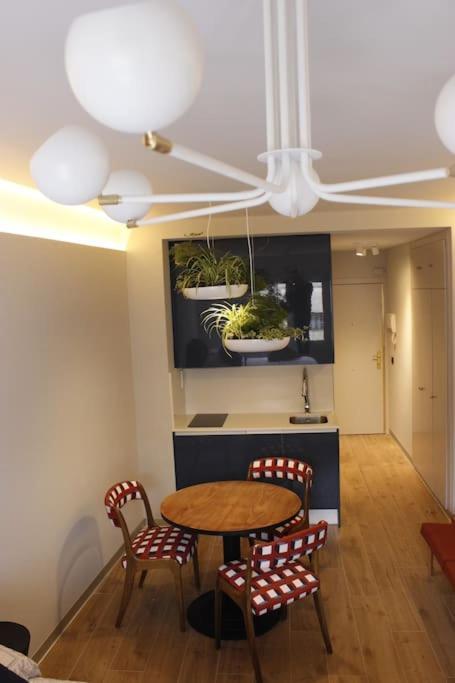 Apartamento Por Temporada Centro Diseno Madrid Eksteriør billede